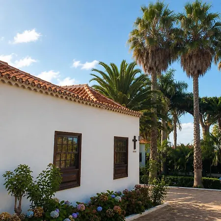 בית נופש Viriata - Rural Getaway, Pool, Golf & Hiking Lovers